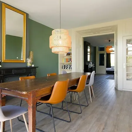 Spacious 4p Canal Apartamento *